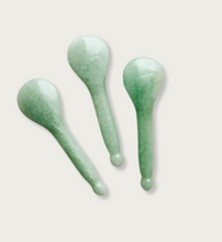 Load image into Gallery viewer, celluvac jade gua sha acupressure spoon
