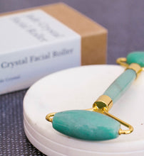 Load image into Gallery viewer, celluvac jade facial roller
