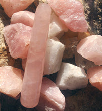 Load image into Gallery viewer, celluvac rose quartz yoni wand
